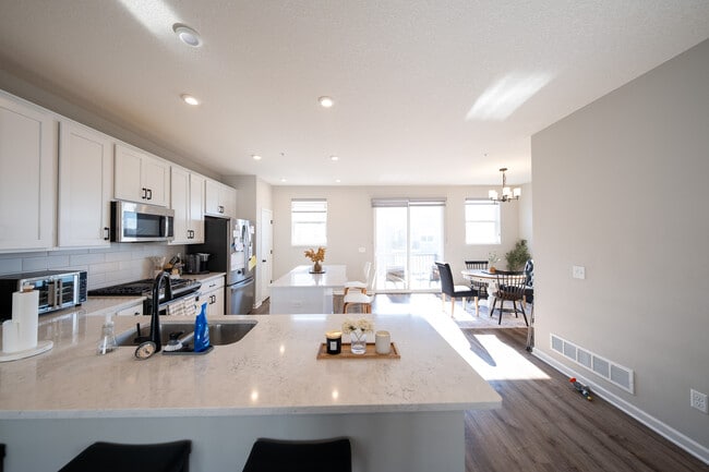 Photo - 21860 136th Wy