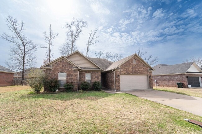 Photo - 1315 Alex St