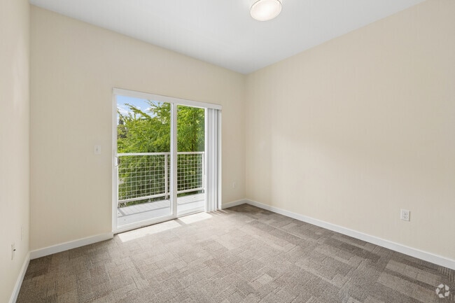 Silver Falls 2BR, 2BA - 867SF - Primary Bedroom