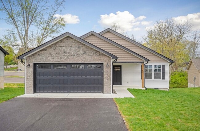 Photo - 157 Sky View Meadow Dr