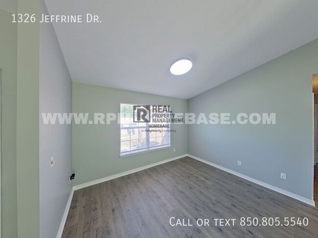 Photo - 1326 Jeffrine Dr
