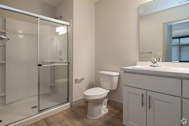 2BR, 2BA-1,038SF - 2B-Bathroom