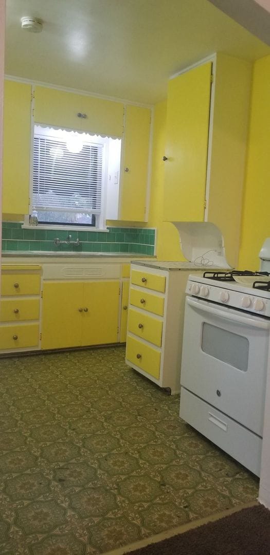 Photo - Lake St. 3 Unit #B