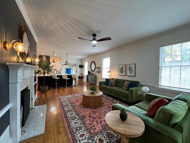 Photo - 817 Cypress Dr