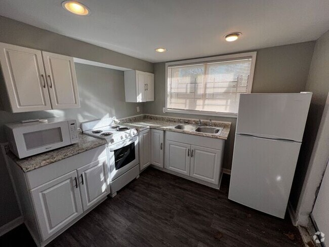 Building Photo - 8102 4th Ave S Unit b Rental