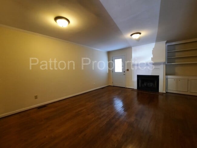 Photo - Shandon Oaks Townhome