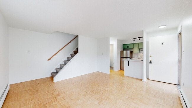 Photo - 1355 N Gaylord St Unidad 1355 Gaylord St #8