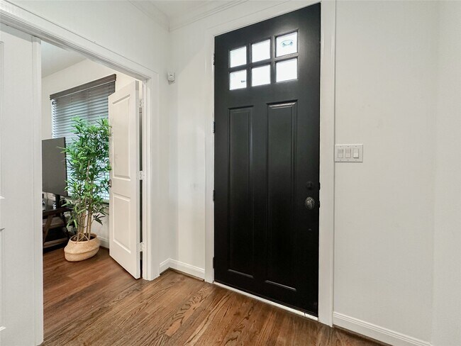 Photo - 2 Hermann Park Ct