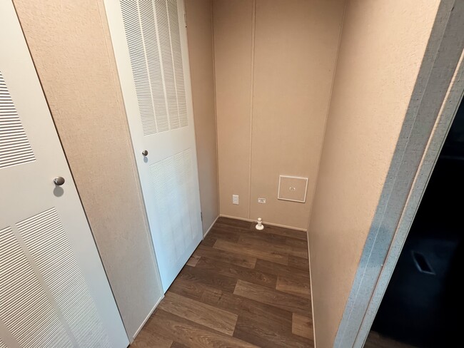 Photo - 200 N 28th St