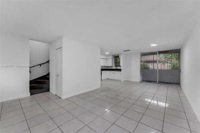 Photo - 6011 SW 69th St