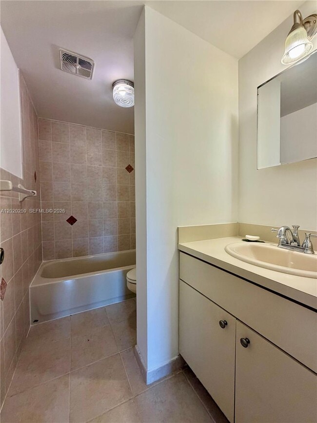 Photo - 9429 SW 76th St Unit W38