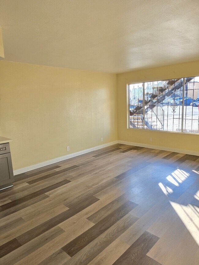 Photo - 3701 Thomas Ave Unit 2