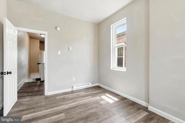 Photo - 3114 Custer St
