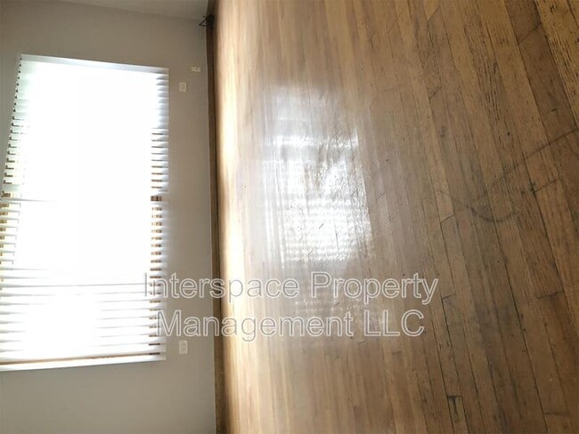 Photo - 10126 S Pulaski Rd