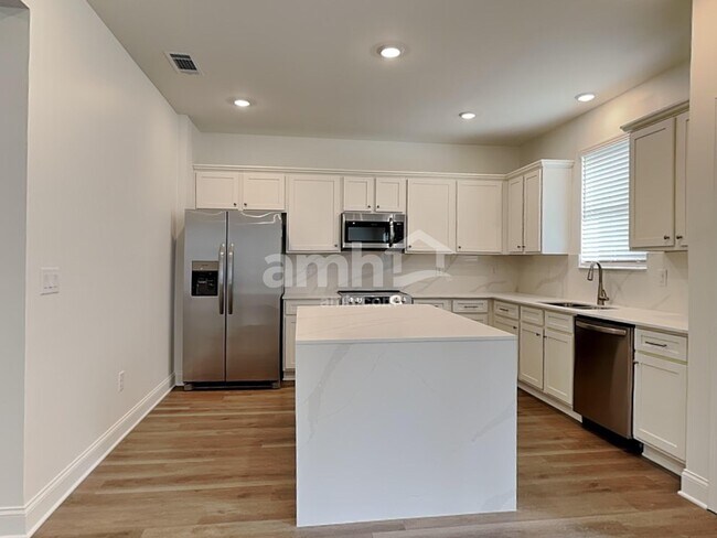 Photo - 78 Hickory Ct