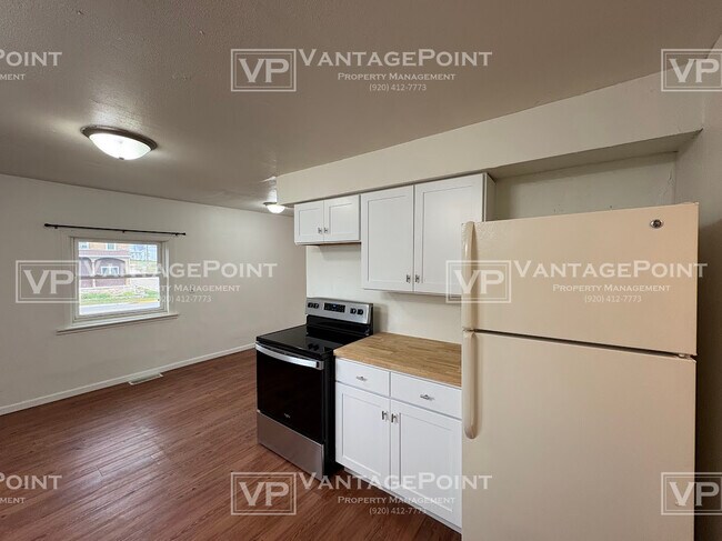 Photo - 707 Graves St