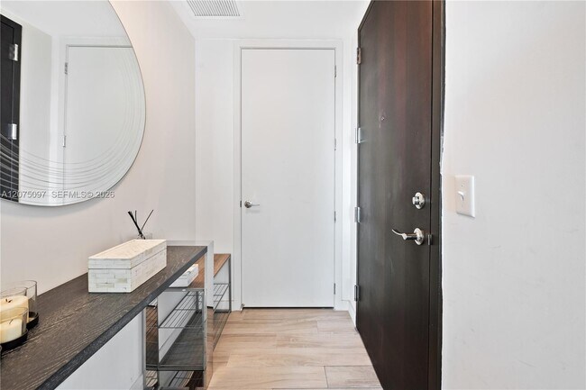 Photo - 999 SW 1st Ave Unit 2504
