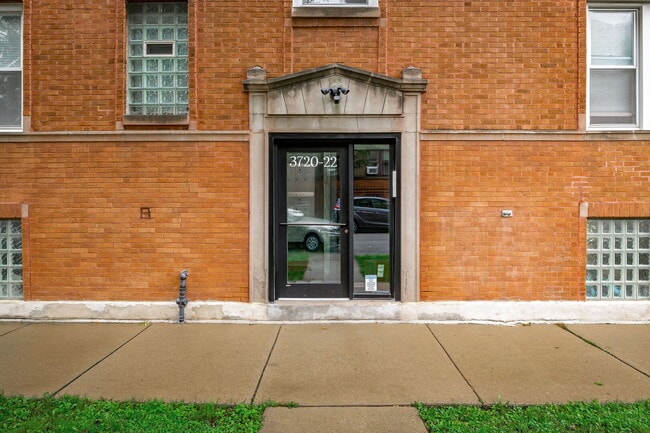 Photo - 3722 W Altgeld St Unit 1E