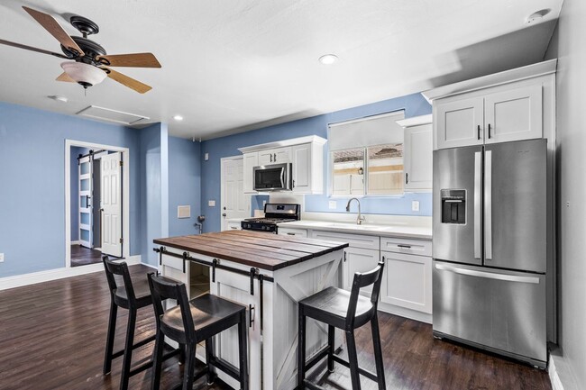 Photo - 19403 Welby Way