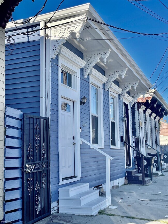Photo - 2 br, 1 bath Duplex - 2425 Freret Street