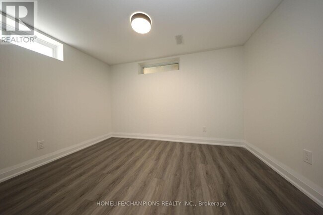 Photo - 50 Fraserton Crescent