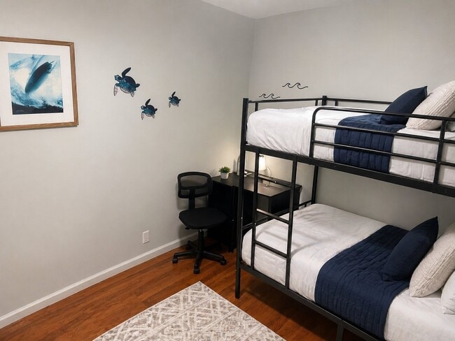 15-2811-2811 Kaku St