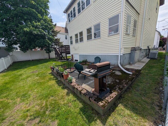 Photo - 11 Kearney St Unidad 2