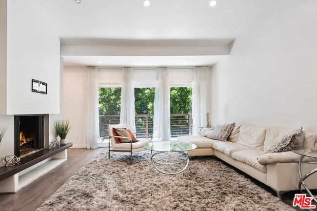 Photo - 3729 Reklaw Dr