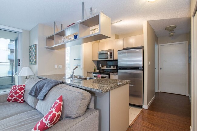 Photo - 502-1082 Seymour Unité 502