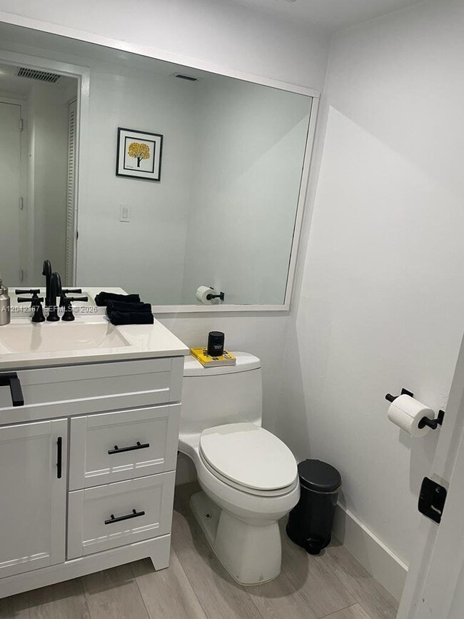 Photo - 2333 Brickell Ave Unit 314