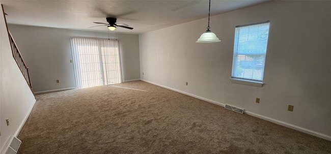 Photo - 3210 Dynes Ave