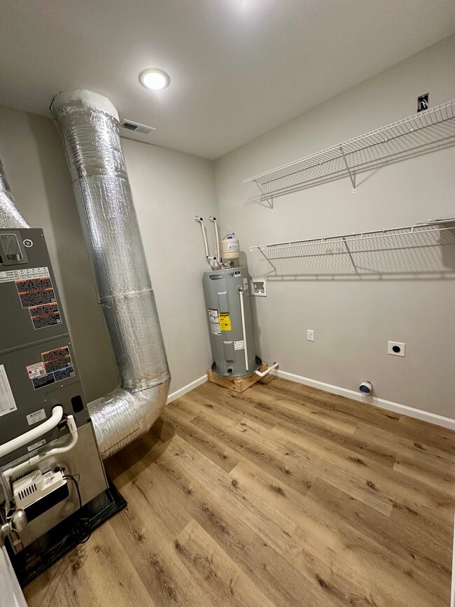 Photo - 210 Kinniard Rd Unit 210 Kinniard