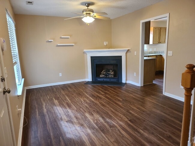 Photo - 310 Mattocks Ave