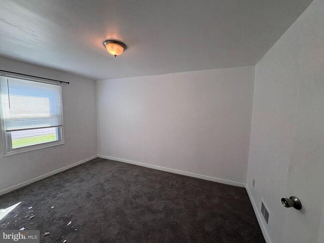 Photo - 2409 Bloomsdale Rd