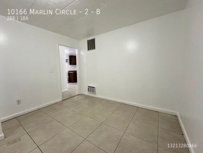 Photo - 10166 Marlin Cir Unit B