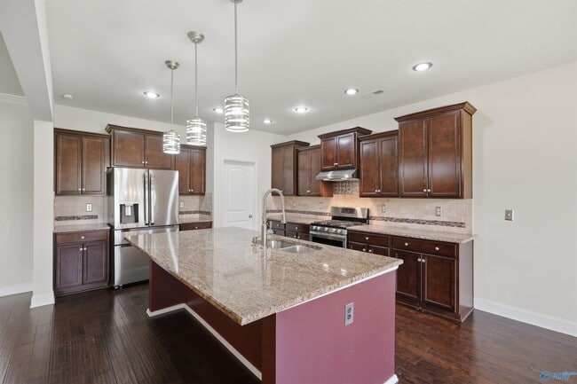Photo - 3011 Magnolia Leaf Cir SE