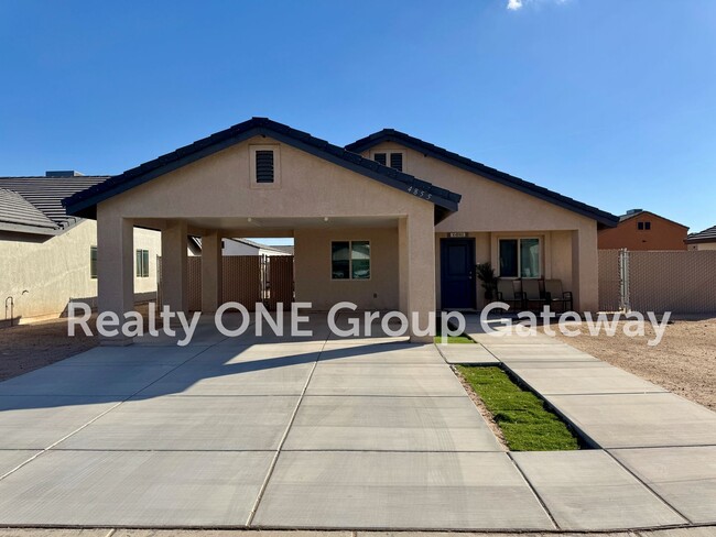 Los Mesquites Three Bed, Two Bath home wit... - Los Mesquites Three Bed, Two Bath home wit...