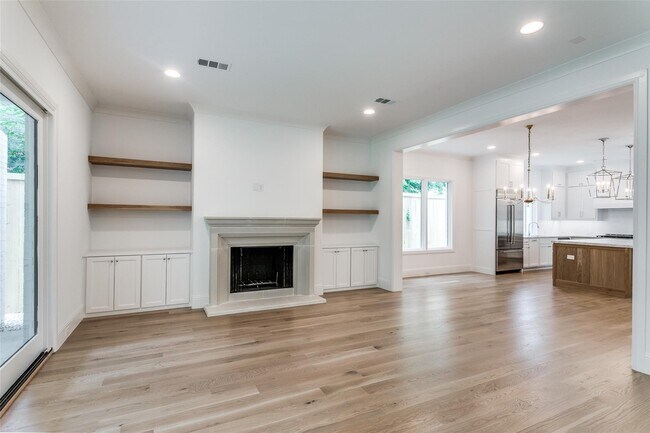 Photo - 7519 Taos Rd