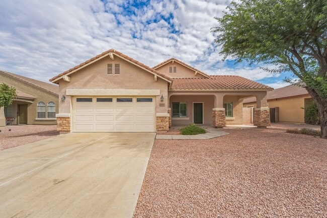 Photo - 1268 E Birdland Dr