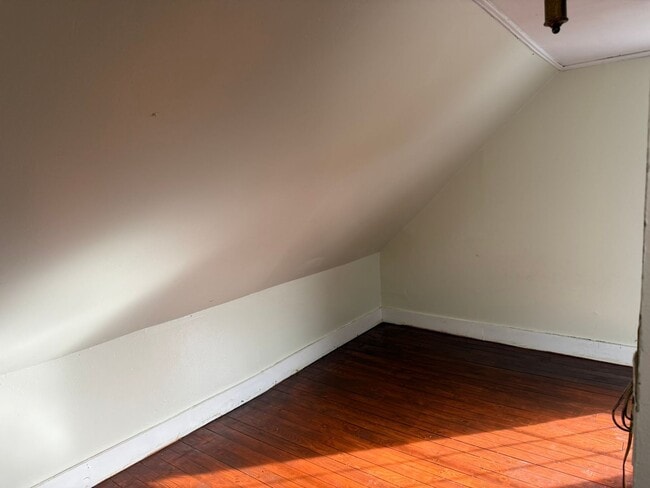 Photo - 278 Pleasant St Unit 2