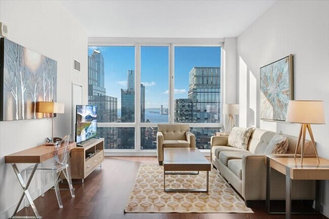 Photo - 605 W 42nd St Unit ID1016419P