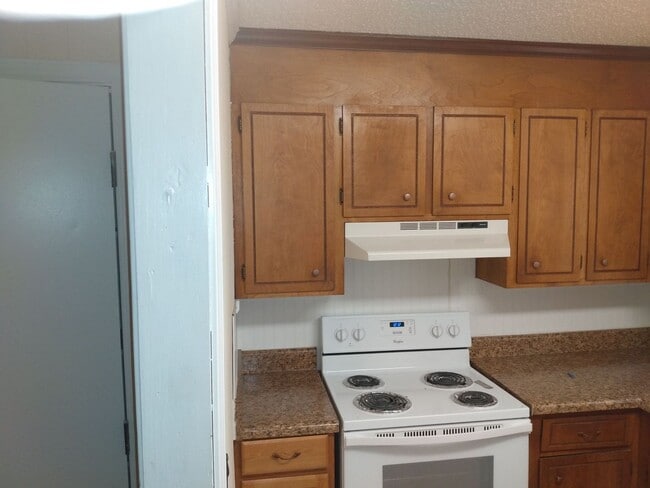 Photo - 843 Woodland St Unit 1