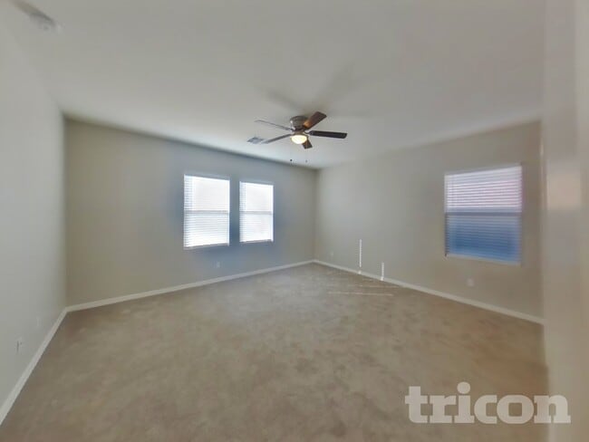 Photo - 35381 W Santa Clara Ave