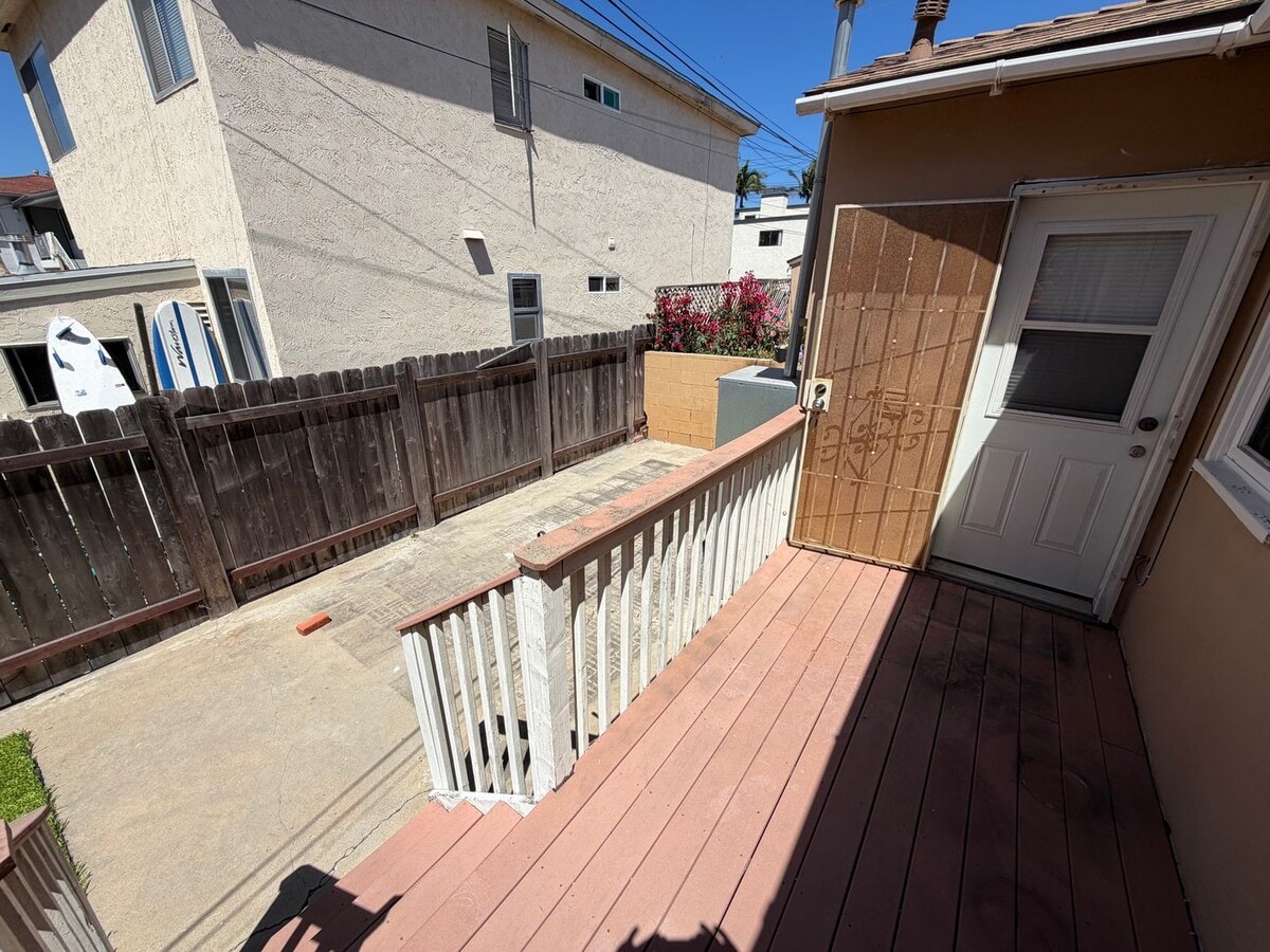 Photo - 4970-4970 Cass St Unit 4966