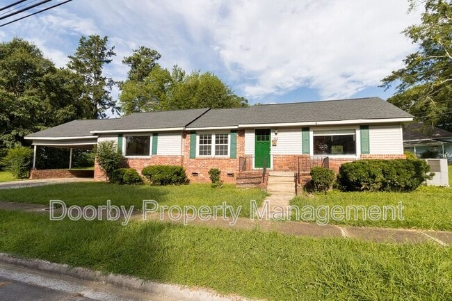 Photo - 502 S Cherokee St House