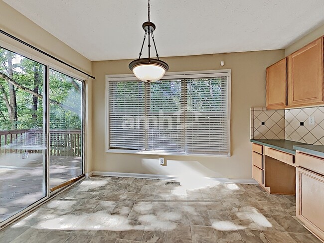 Photo - 292 Ridgestone Way SW