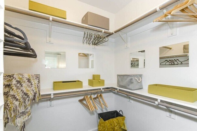 Photo - 1100 W Trinity Mills Rd Unit 1668.2