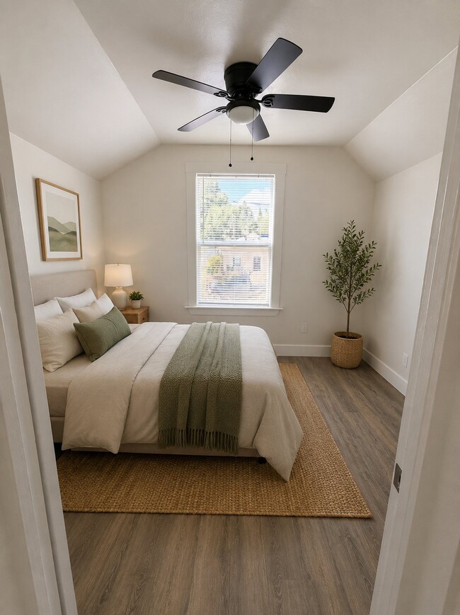 Photo - 1126 Oakdale St Unit 2