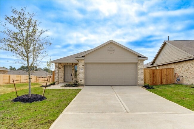 Photo - 617 Roaring Fls Dr