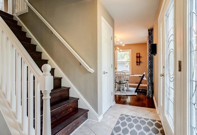 Photo - Great 4-Bed 2-Bath Home in Blaine - Available 7/1!